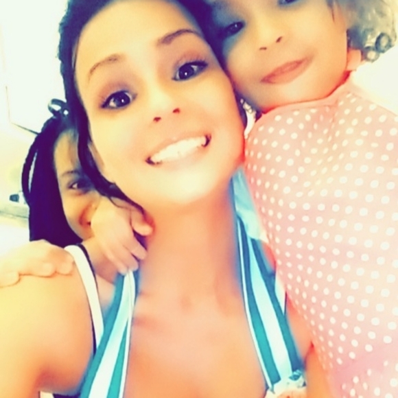 Meet your Posher, Anna - Picture 12 of 16